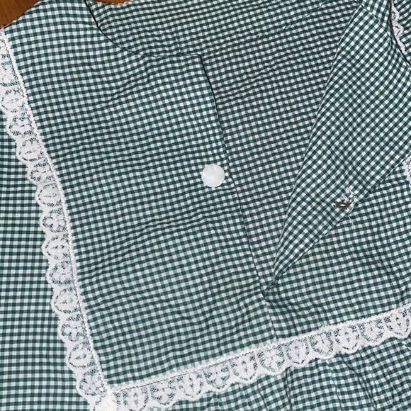 cottage core thrifted crop shirt - Picture 3 of 4